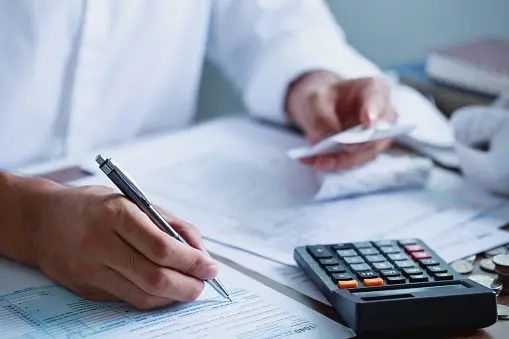 Why Small Businesses Need Tax Service